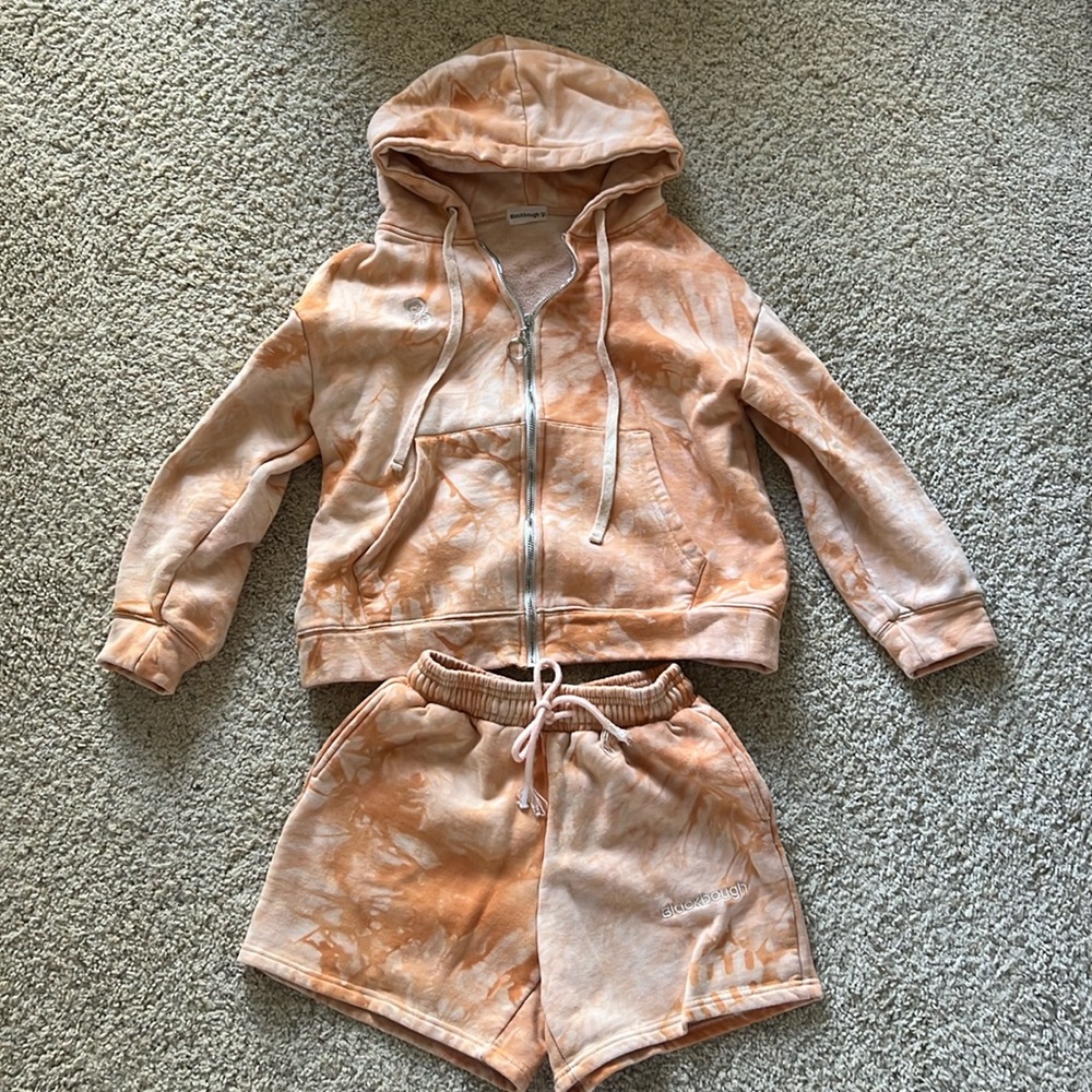 Blackbough sweat set